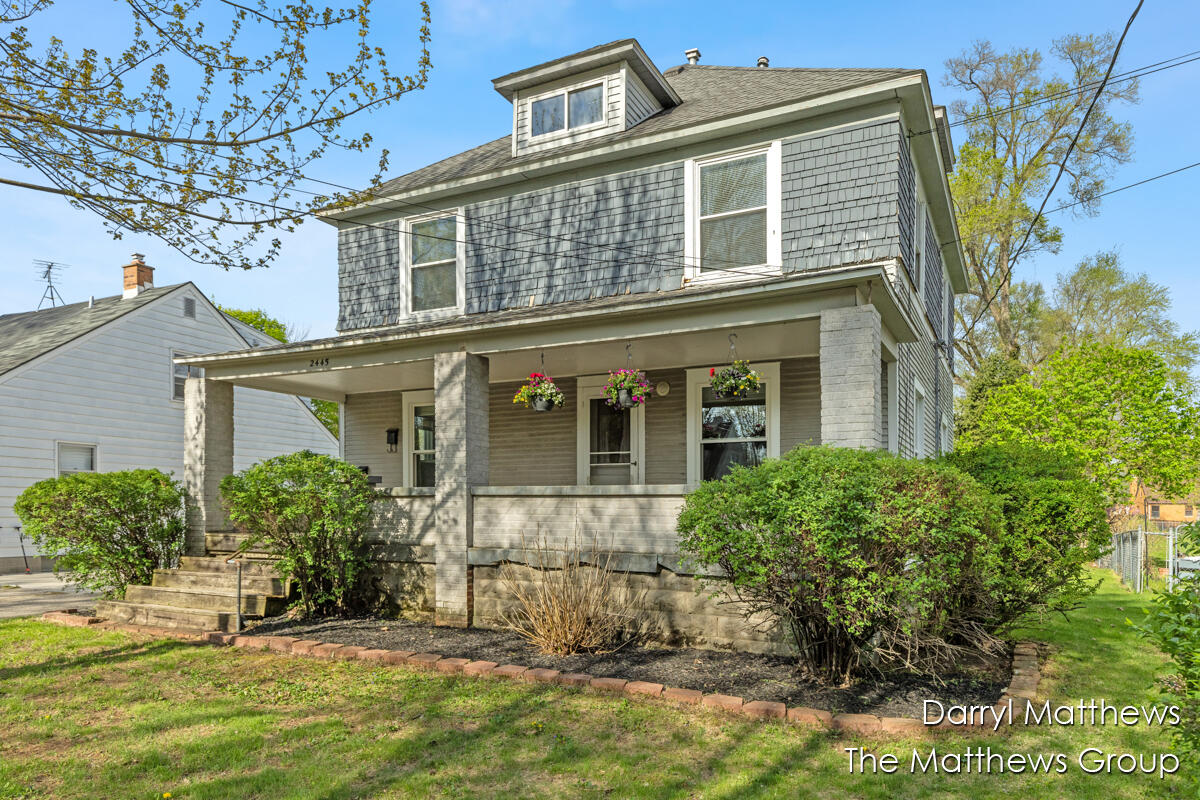 2445 Donahue Court SW