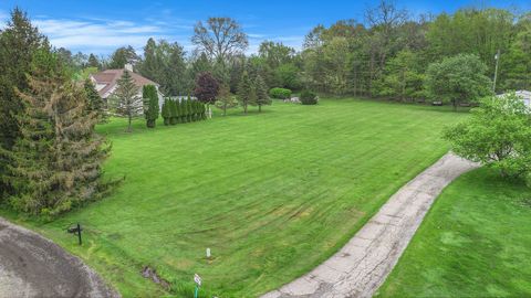 4864 COOLEY LAKE Court Commerce Charter Township Oakland MI 48382