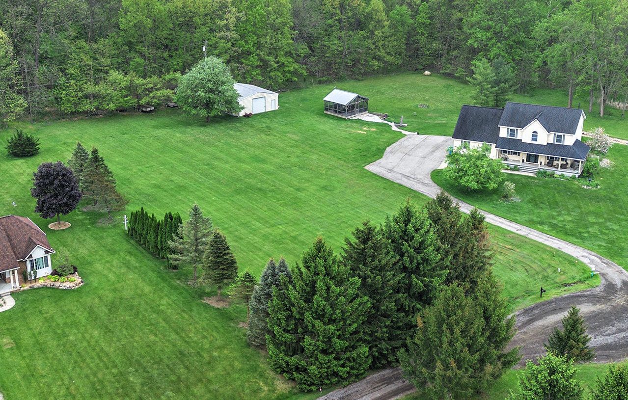 4864 COOLEY LAKE Court