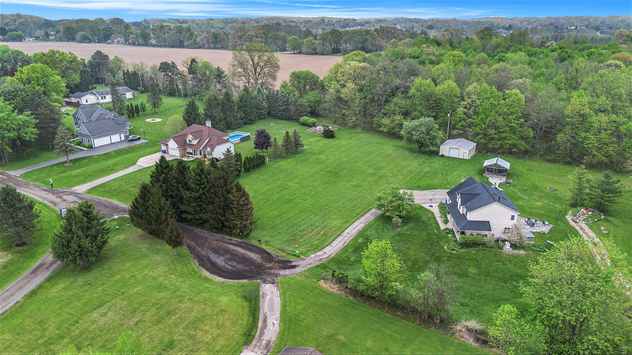 4864 COOLEY LAKE Court