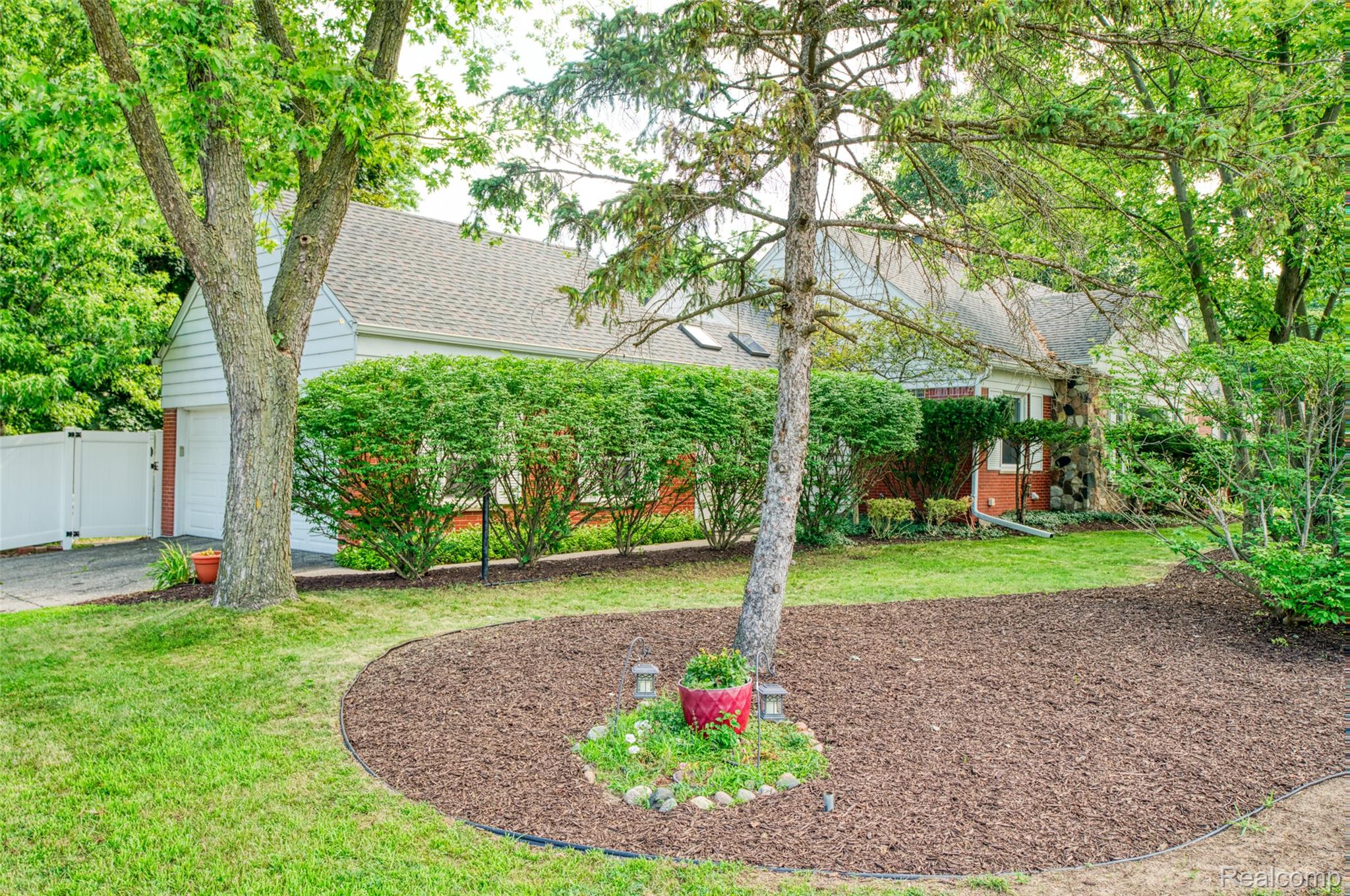 34146 Five Mile Road