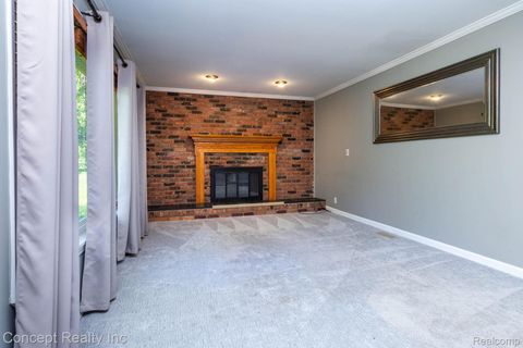 Tiny photo for 20973 Westfarm Lane, Farmington Hills City, MI 48167 (MLS # 20261039597)