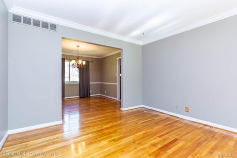 Tiny photo for 20973 Westfarm Lane, Farmington Hills City, MI 48167 (MLS # 20261039597)