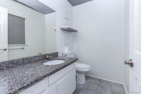 Tiny photo for 20973 Westfarm Lane, Farmington Hills City, MI 48167 (MLS # 20261039597)