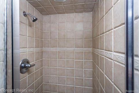 Tiny photo for 20973 Westfarm Lane, Farmington Hills City, MI 48167 (MLS # 20261039597)