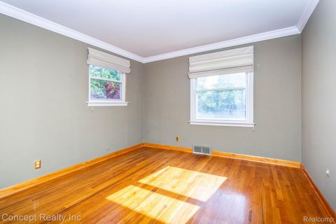 Tiny photo for 20973 Westfarm Lane, Farmington Hills City, MI 48167 (MLS # 20261039597)
