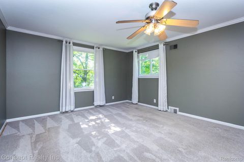 Tiny photo for 20973 Westfarm Lane, Farmington Hills City, MI 48167 (MLS # 20261039597)