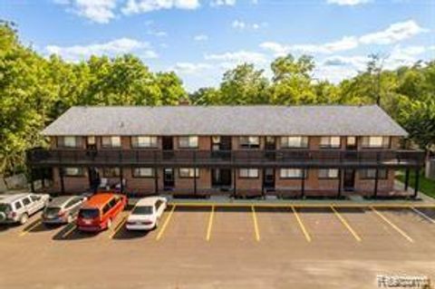 10612 GRAND RIVER Road Brighton Township MI 48116