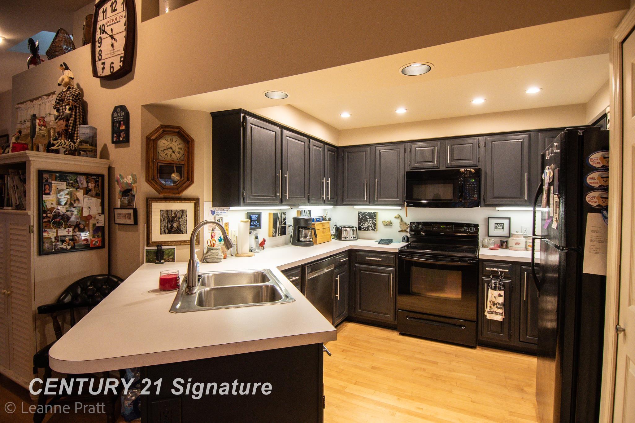 6346 Squire Lake Drive