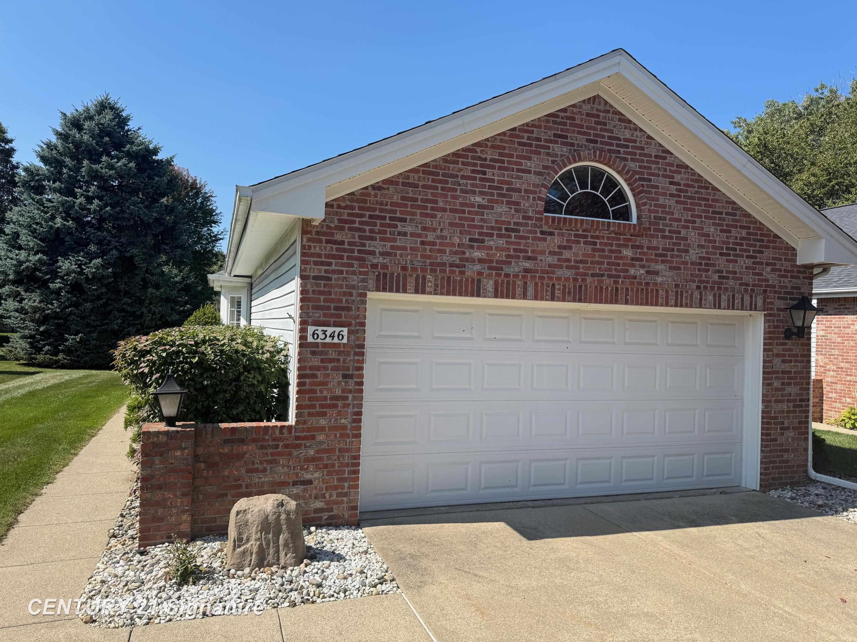 6346 Squire Lake Drive