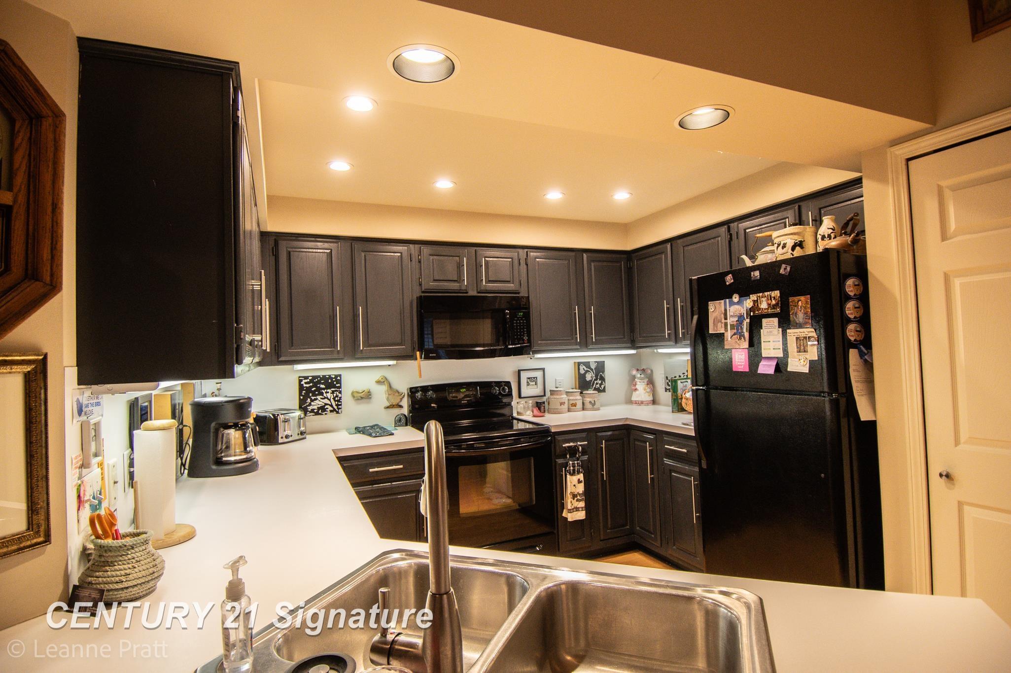 6346 Squire Lake Drive