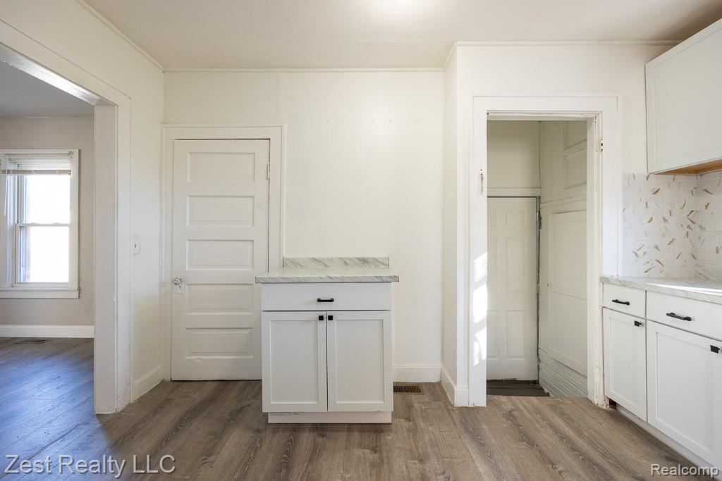 18765 Riverview Street