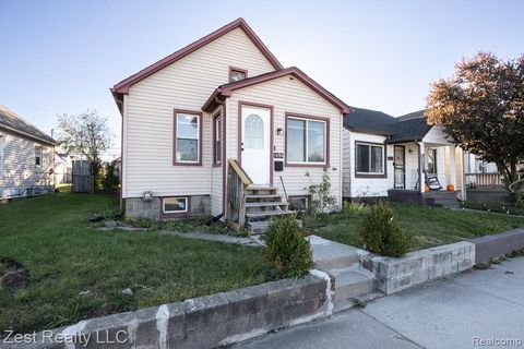 18765 Riverview Street Riverview City MI 48193