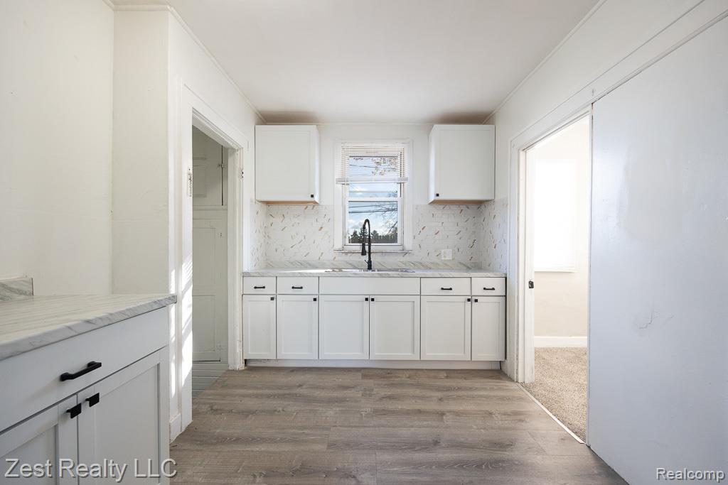 18765 Riverview Street