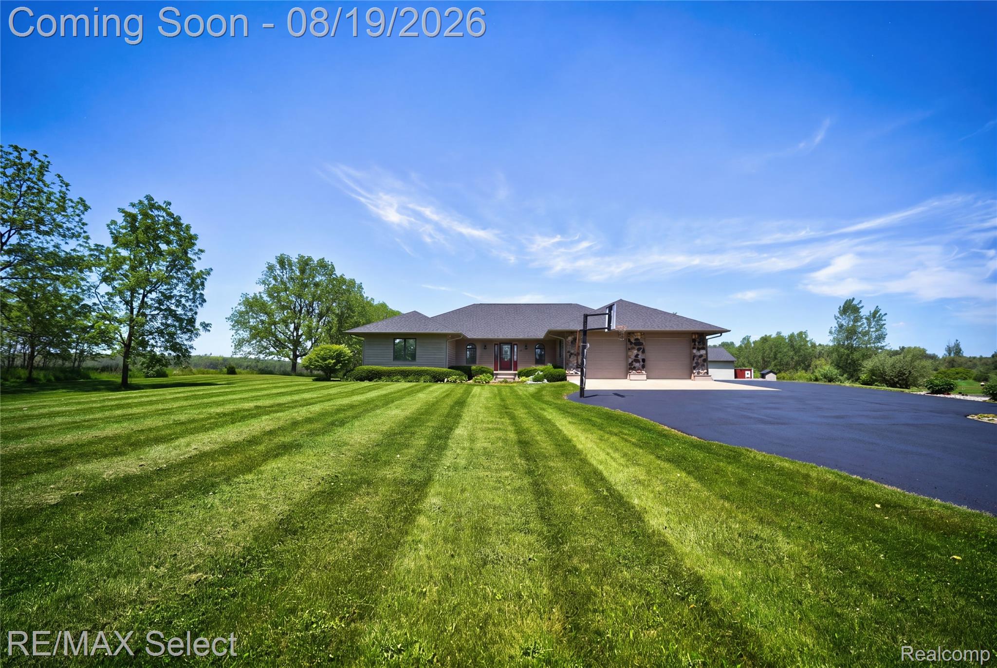 9120 RAY Road