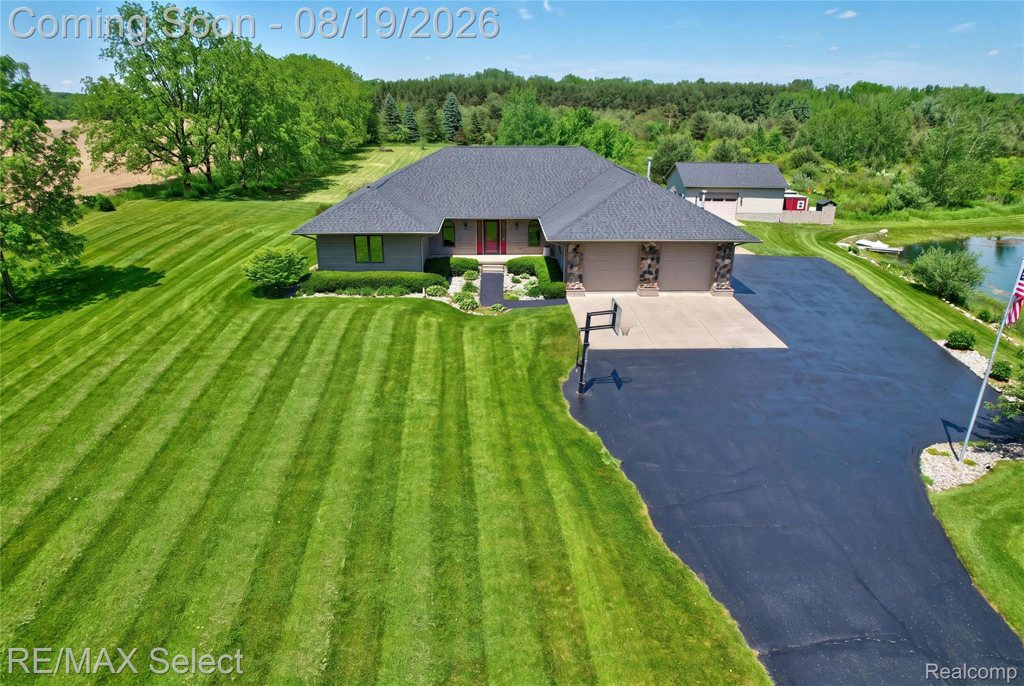 9120 RAY Road