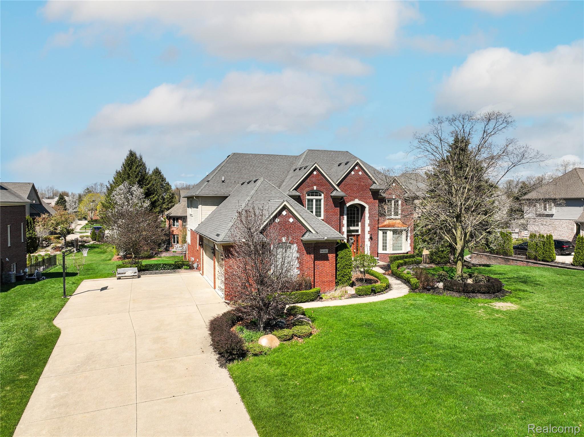 54182 Queensborough Drive