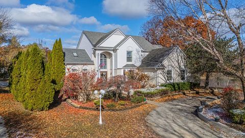 7240 Aaronway Drive West Bloomfield Charter Township MI 48324