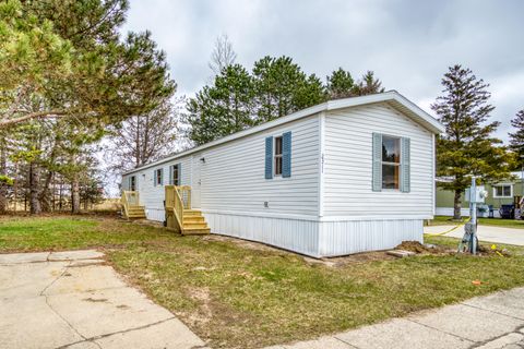 Tiny photo for 2311 Theatre Trail #Lot 12, Union Charter Township, MI 48858 (MLS # 72026013478)