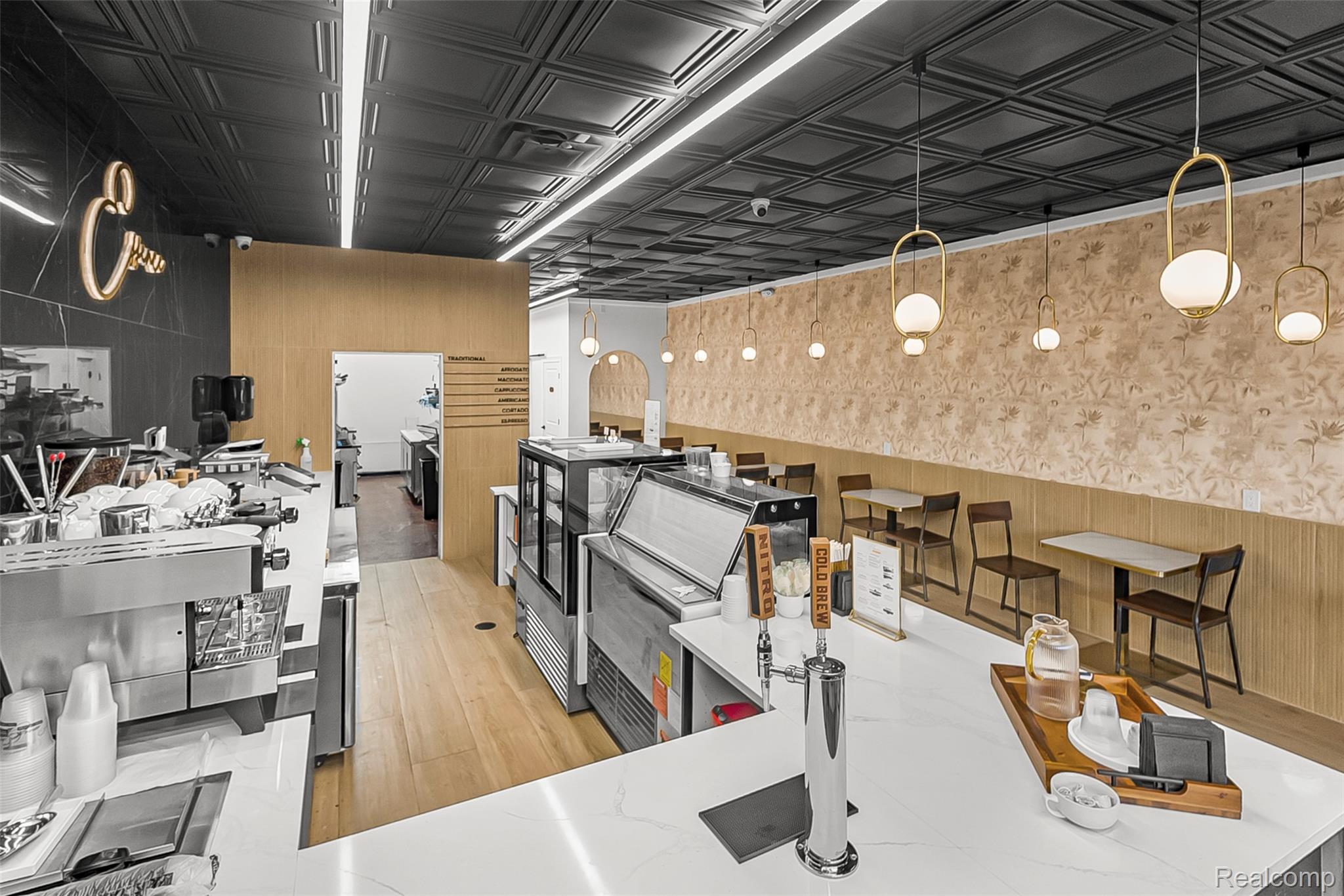 4121 Orchard Lake Rd