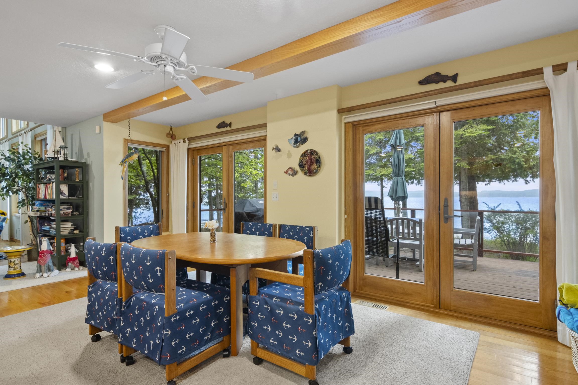 736 Davock Lane