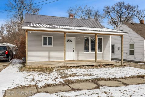 1483 Carman Street Burton City MI 48529