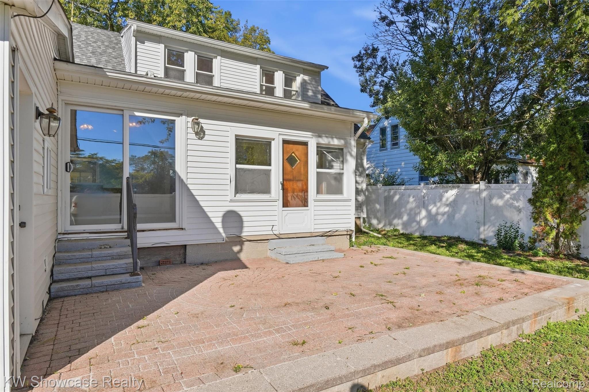75 Preston Avenue