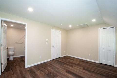 Tiny photo for 172 W Manchester Street, Battle Creek City, MI 49037 (MLS # 64026055771)