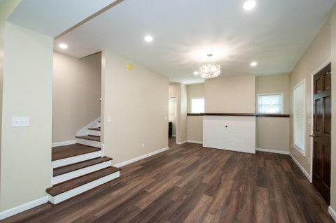 Tiny photo for 172 W Manchester Street, Battle Creek City, MI 49037 (MLS # 64026055771)