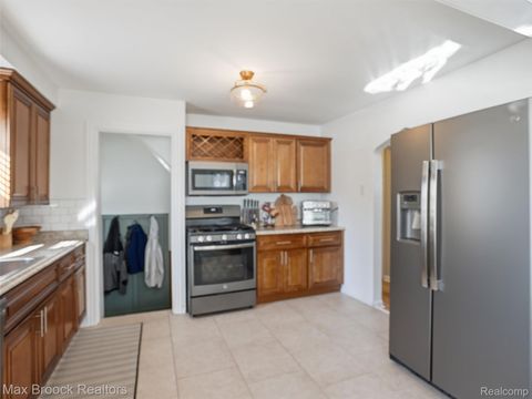 Tiny photo for 27199 Little Mack Avenue, St Clair Shores City, MI 48081 (MLS # 20261015994)