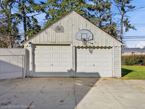 Tiny photo for 27199 Little Mack Avenue, St Clair Shores City, MI 48081 (MLS # 20261015994)