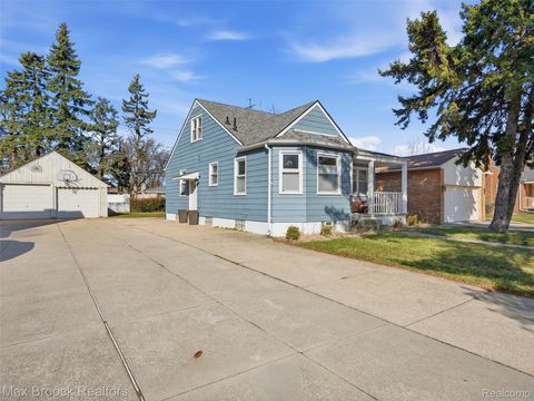 Tiny photo for 27199 Little Mack Avenue, St Clair Shores City, MI 48081 (MLS # 20261015994)