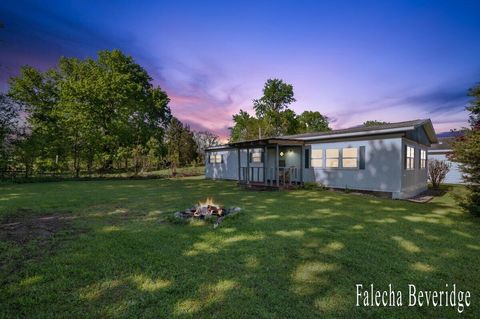 914 32nd Street Trowbridge Township Allegan MI 49010