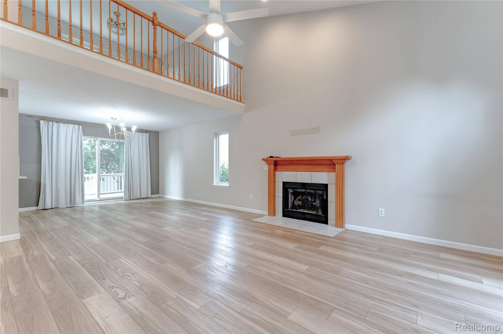 487 Glenn Court
