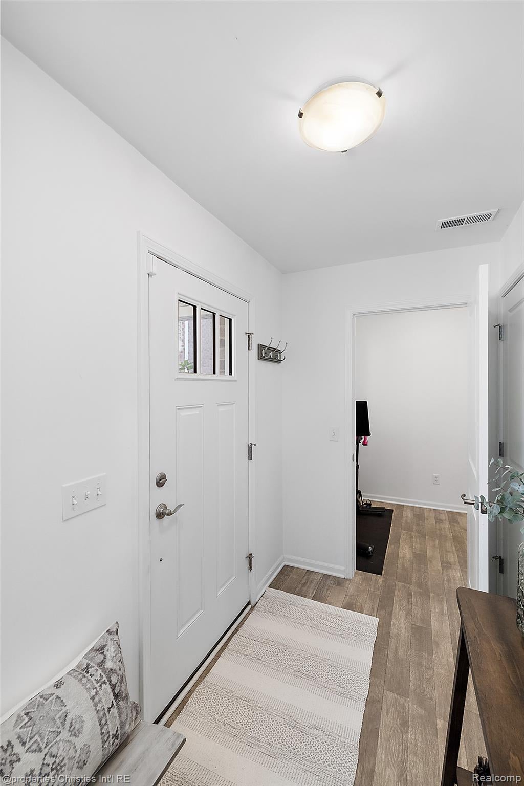 445 Wright Street