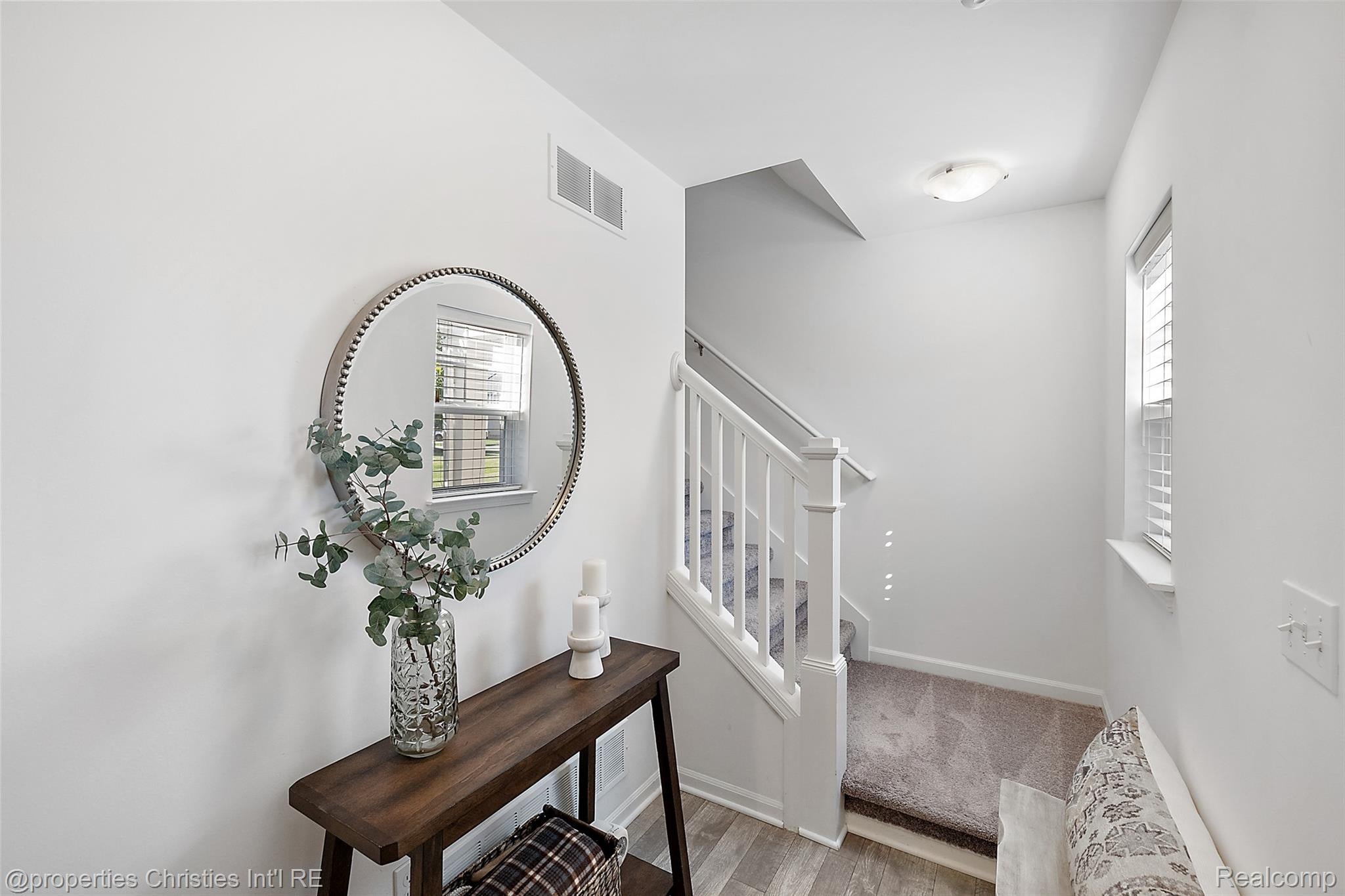 445 Wright Street
