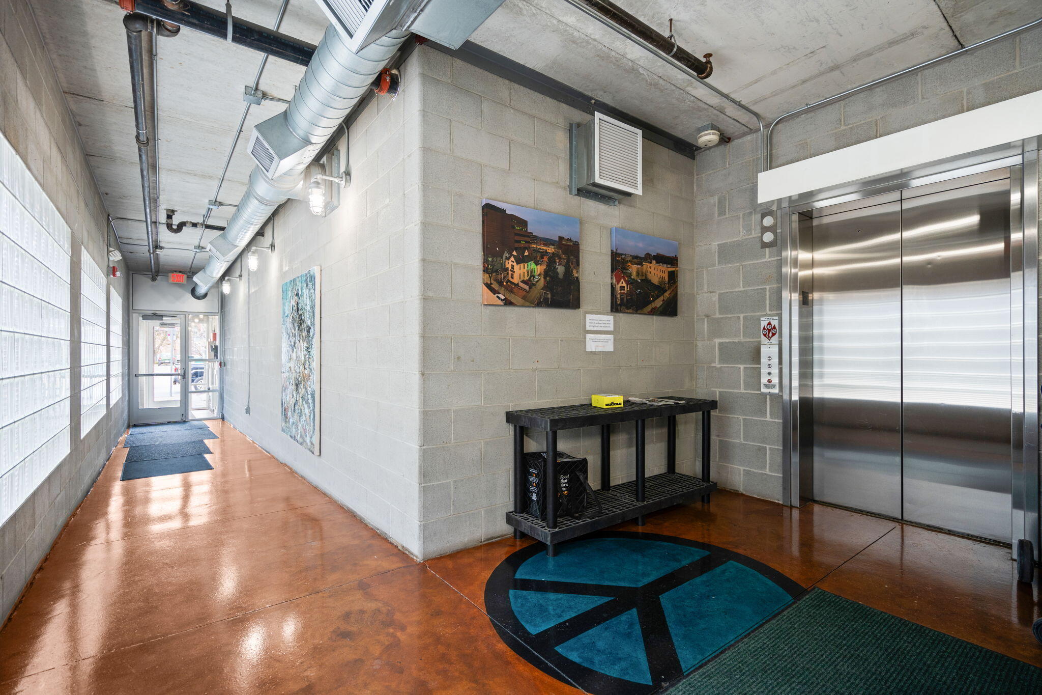 322 E Liberty Street 16 & 17