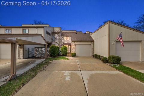 23243 Farmington Road Farmington City MI 48336