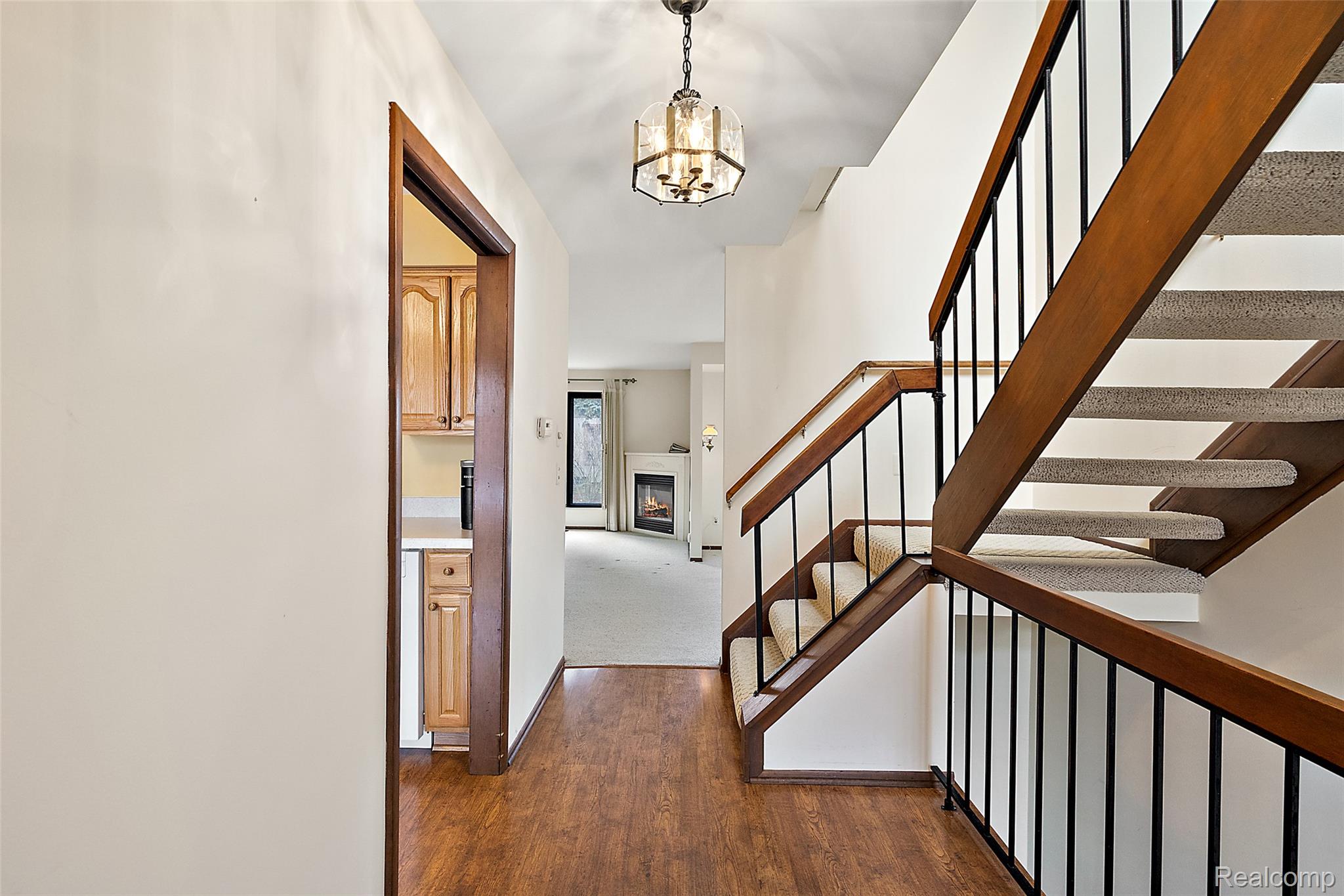 23243 Farmington Road