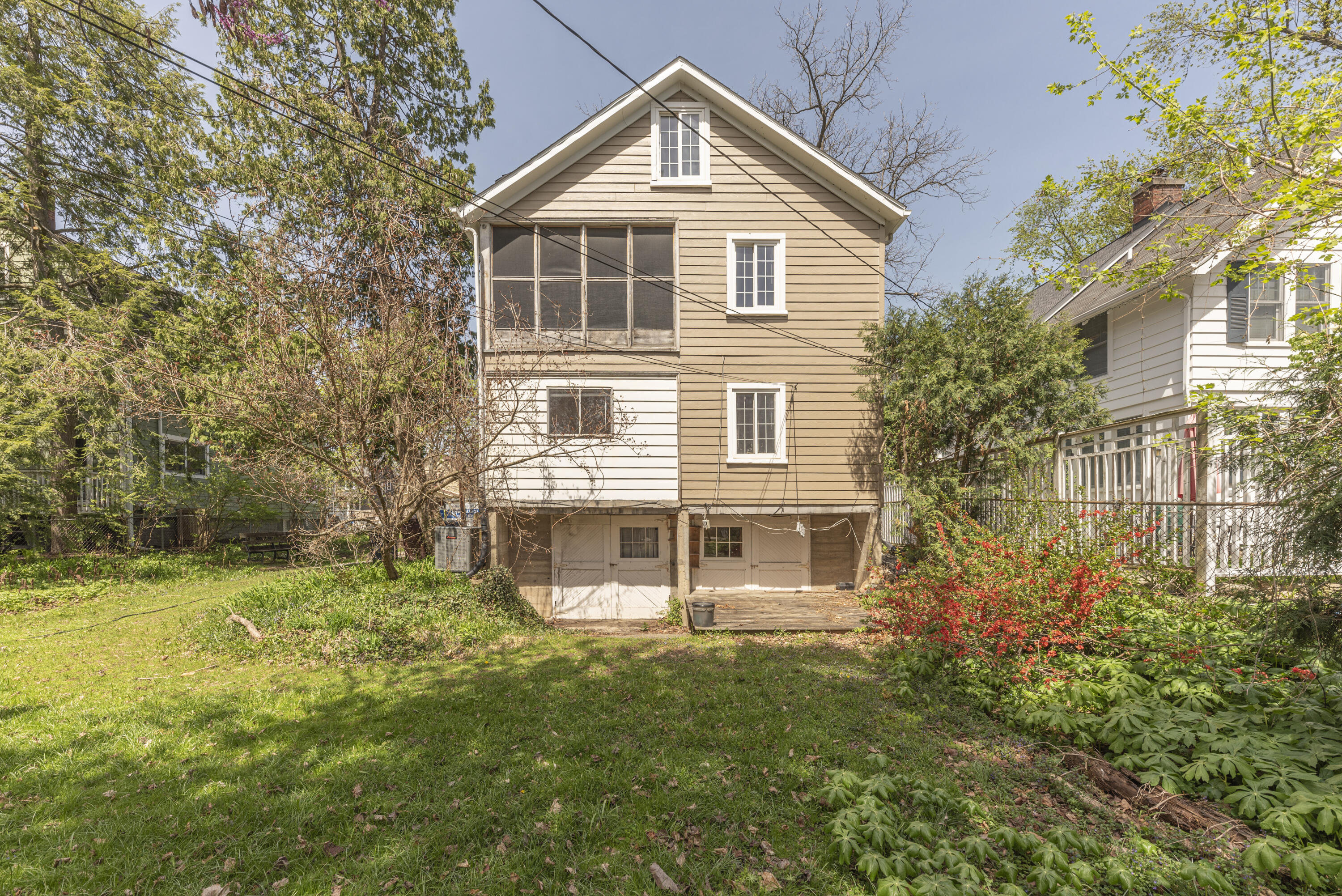 1324 Wells Street