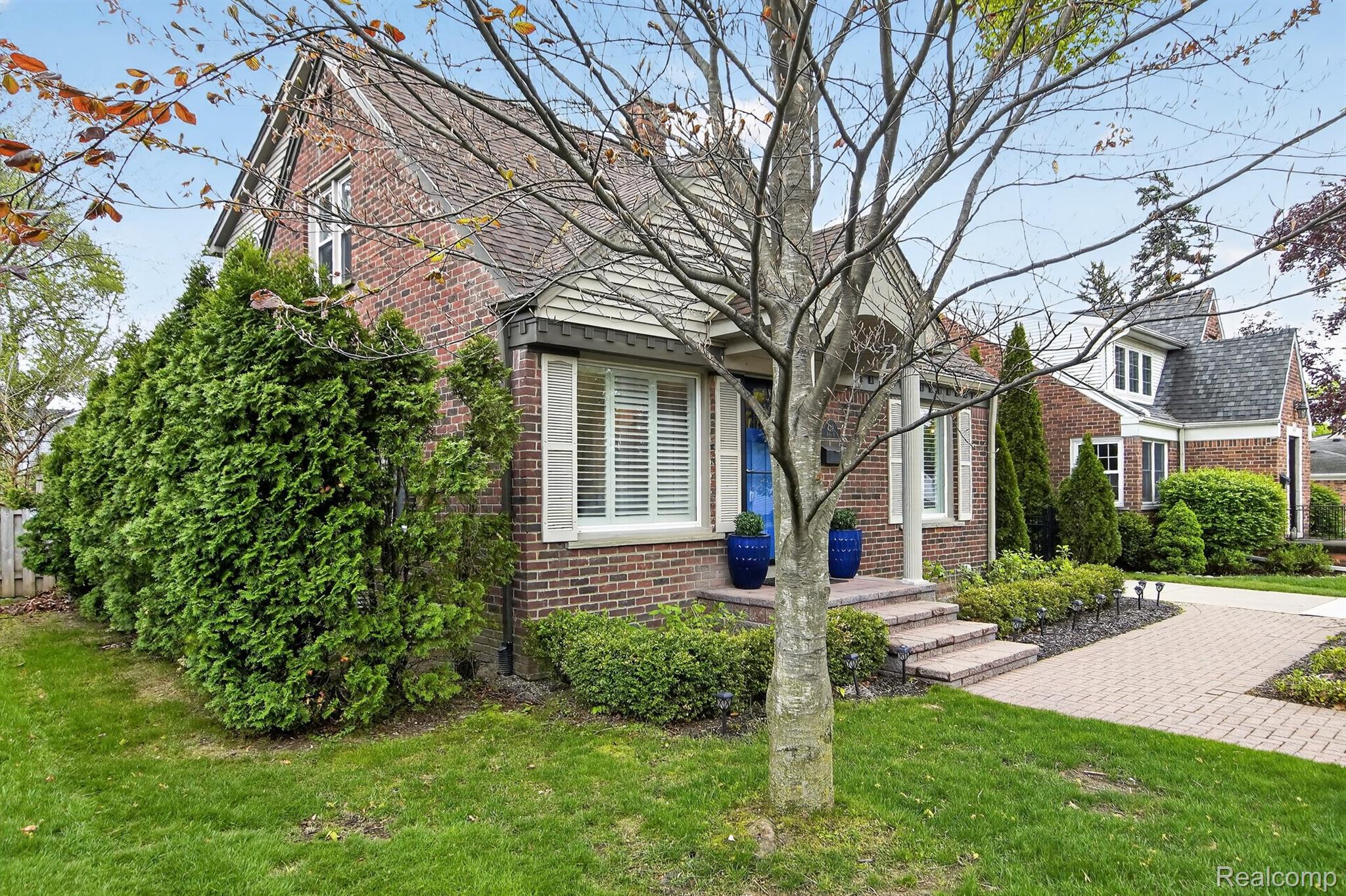 420 Irvin Street