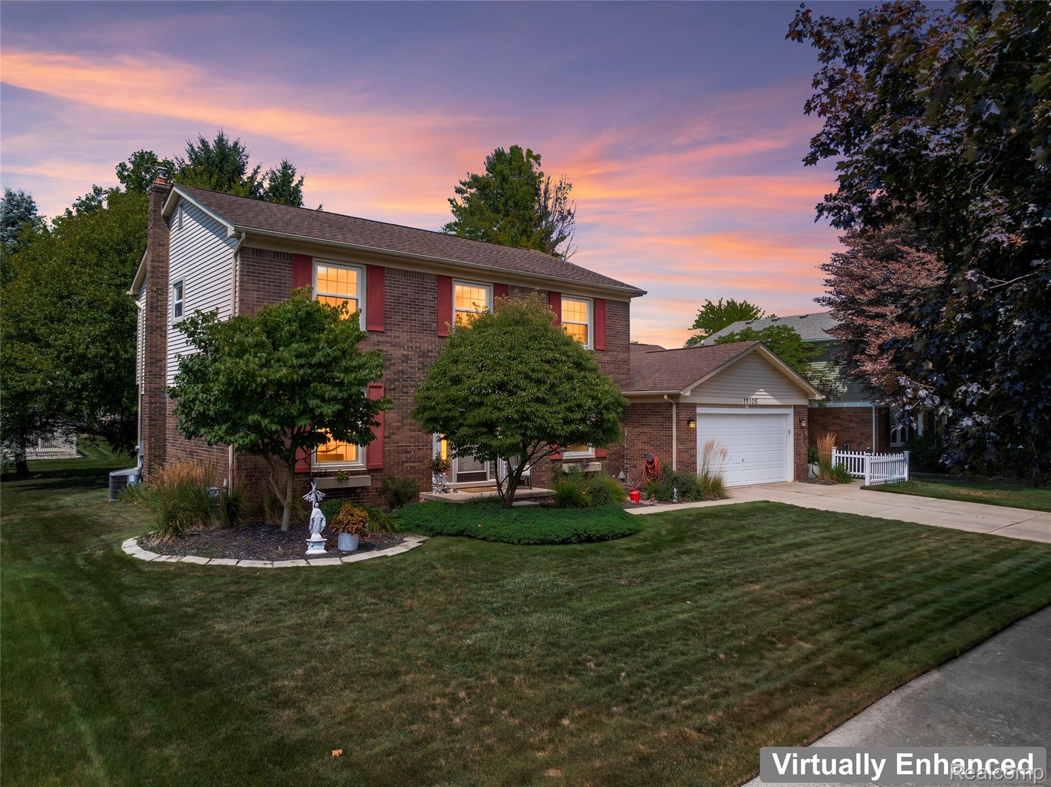 15105 Golfview Drive