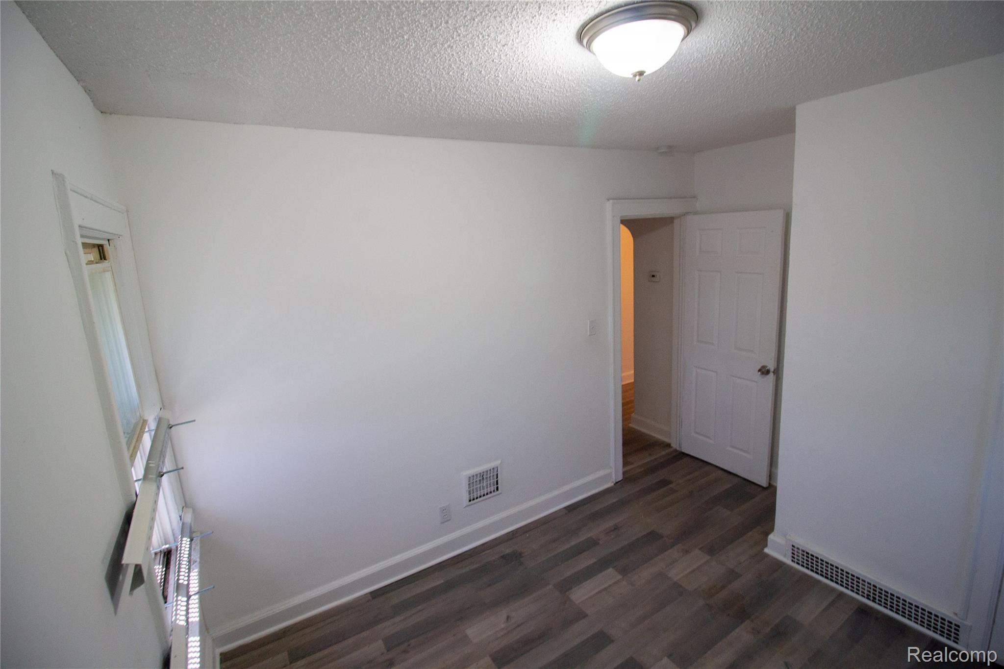 15340 Evanston Street