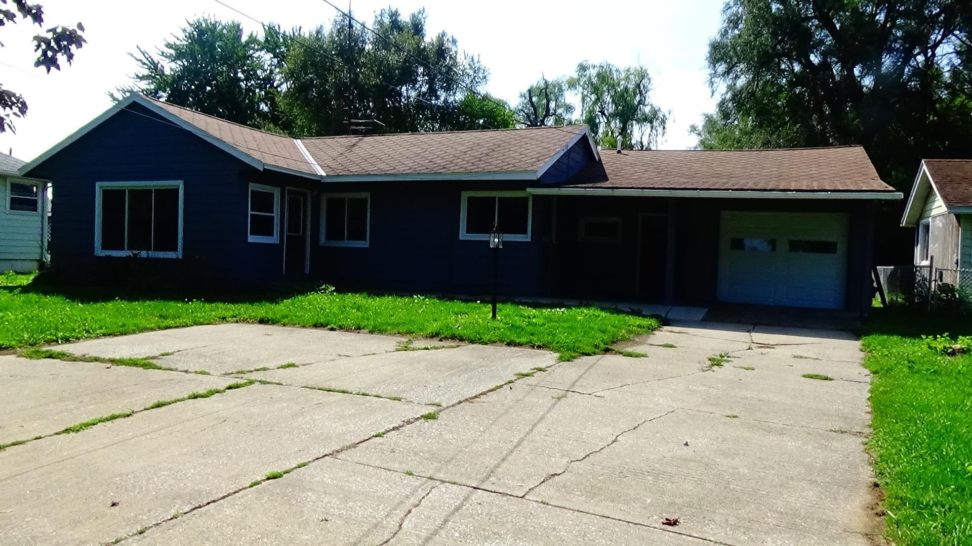 9774 E Lansing Road