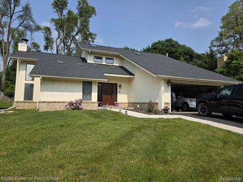 5700 Point Of The Woods Drive West Bloomfield Charter Township MI 48324