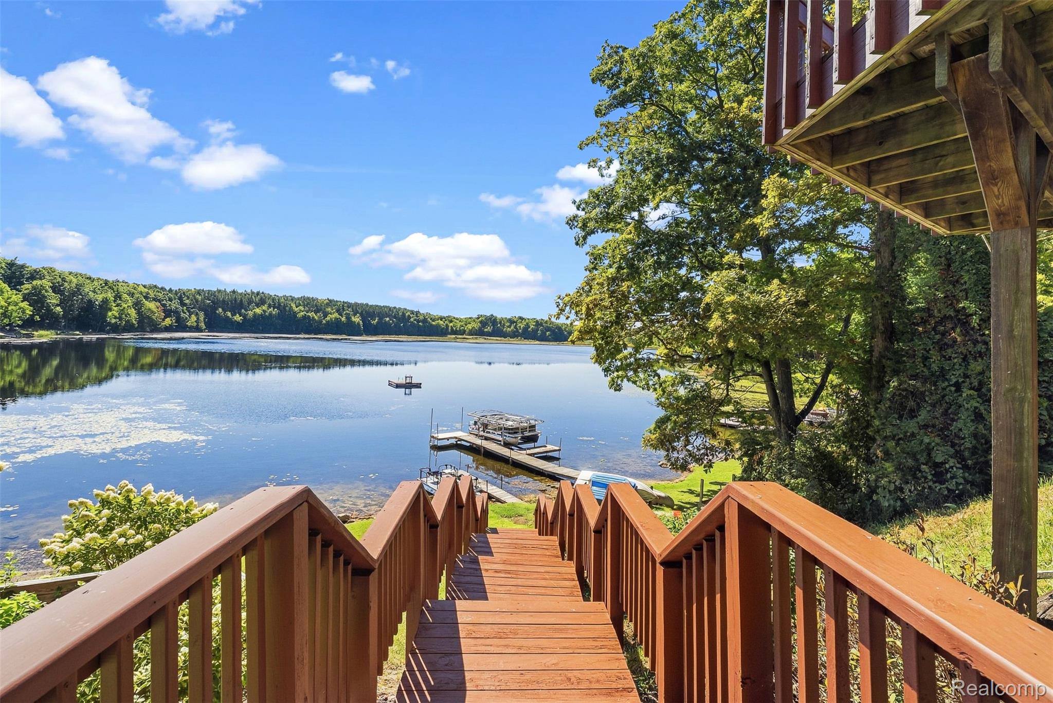 3232 Shady Oak Drive