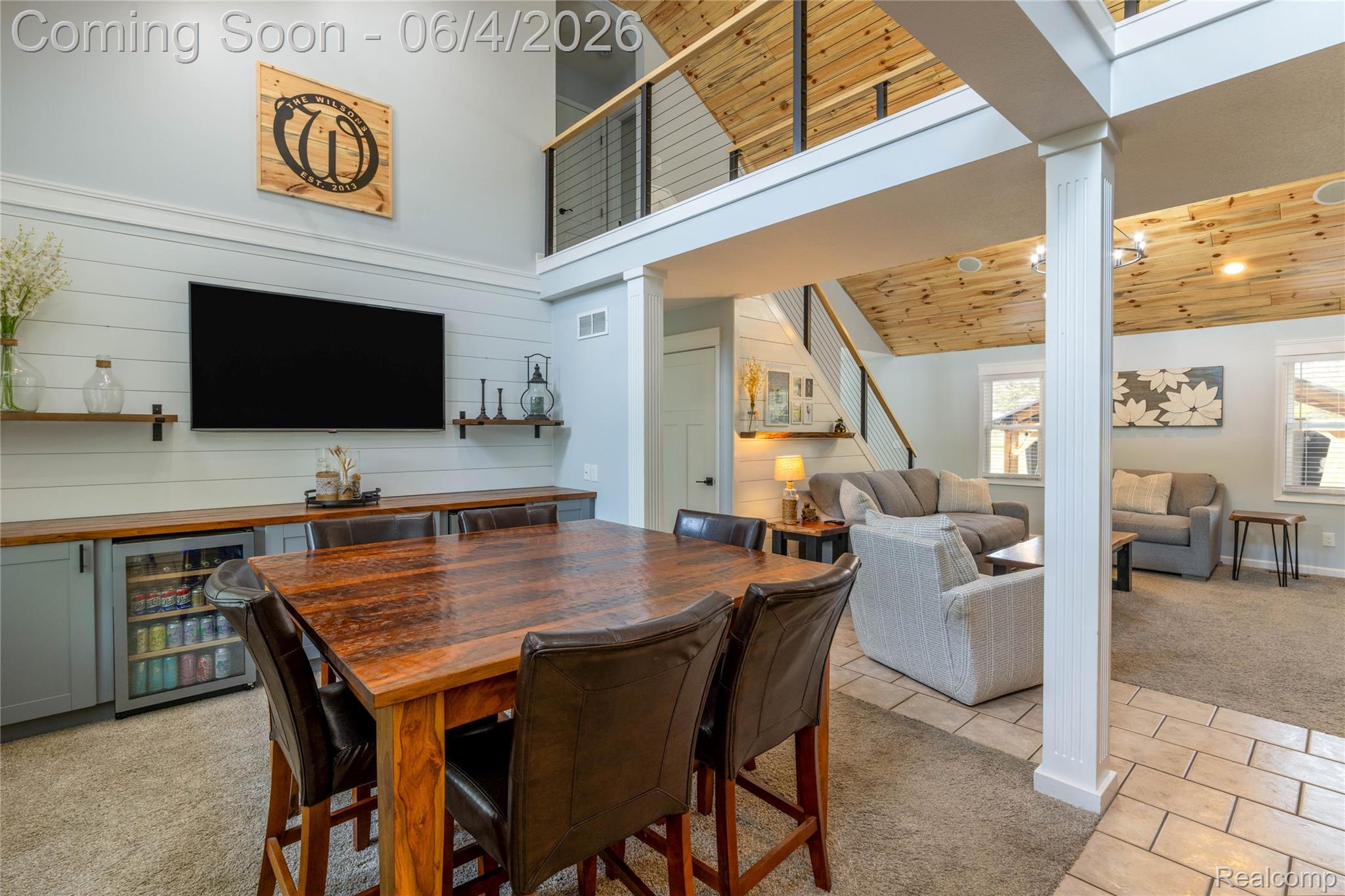 12621 Golden Oaks Drive