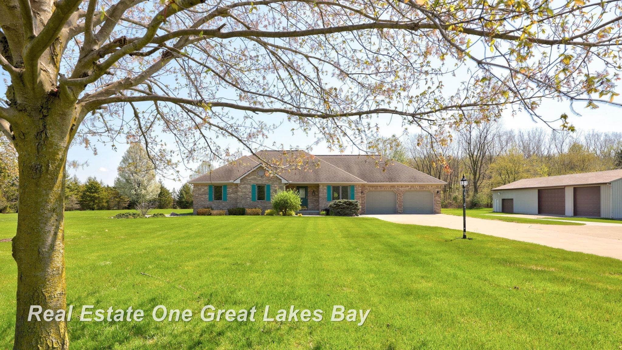 3562 N Gleaner Road