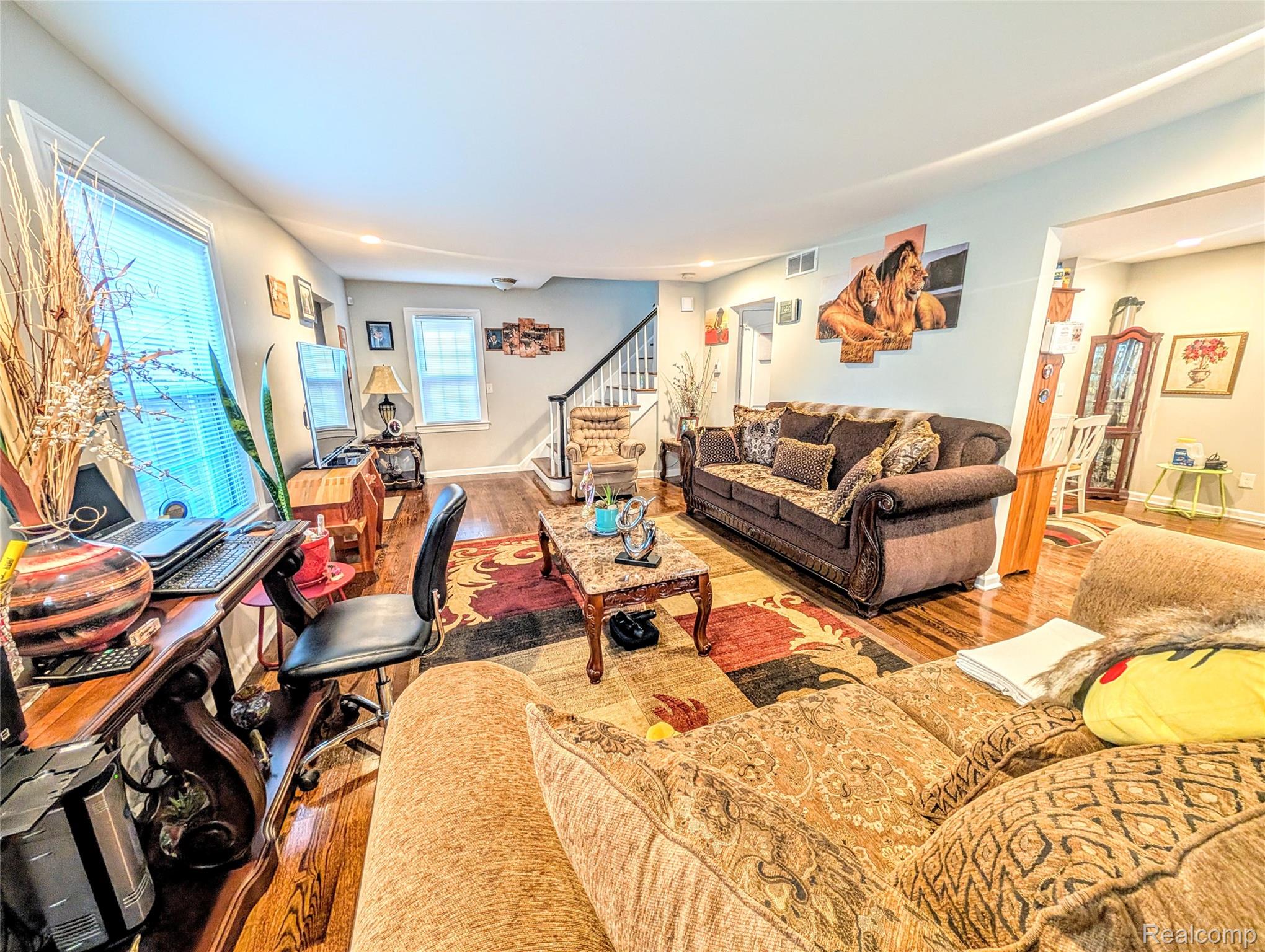 17211 Huntington Road