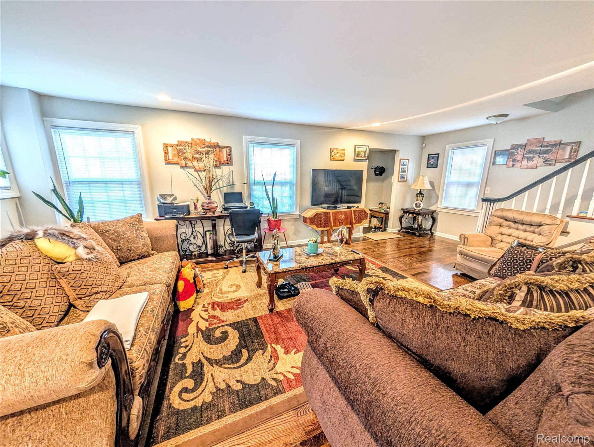 17211 Huntington Road